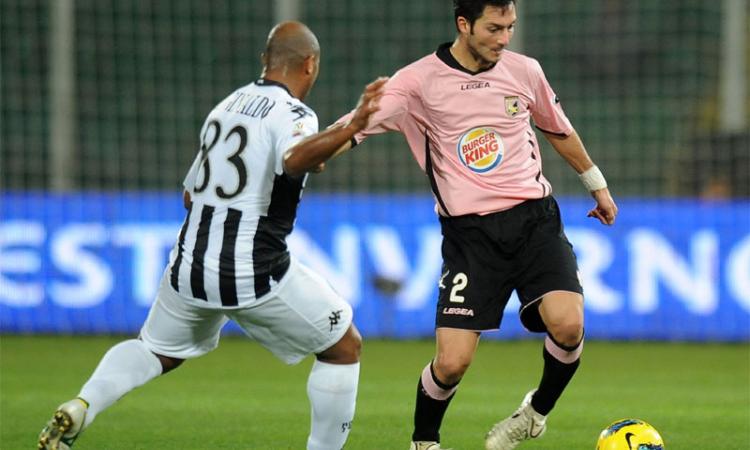 Mercato Palermo:| Difesa, Mantovani a Bologna