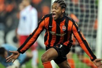 Willian.shakhtar.festeggia