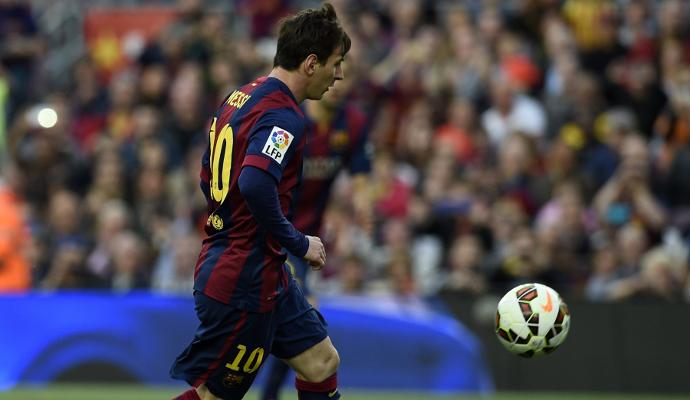 E' più forte Messi o Maradona?