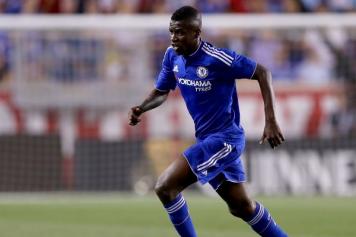 Ramires.Chelsea.2015.16.corre.356x237.jp