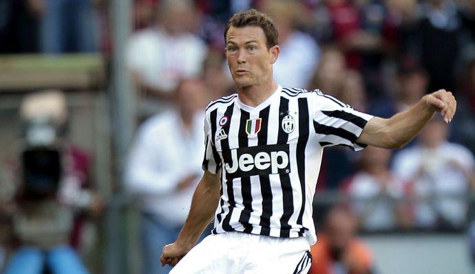 Lichtsteiner.Juventus.2015.16.750x450.jpg