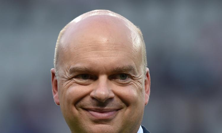 Fassone.Inter.giacca.cravatta.750x450