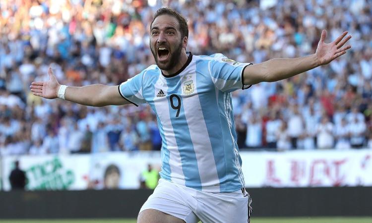 Argentina, l'appello di Biglia: 'Ridate la nove a Higuain!'