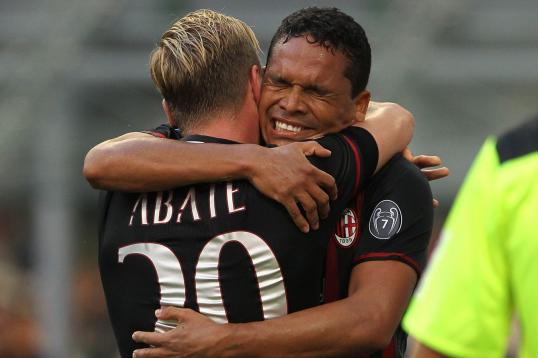 bacca.abate.abbraccio.milan.2016.2017.538x358.jpg