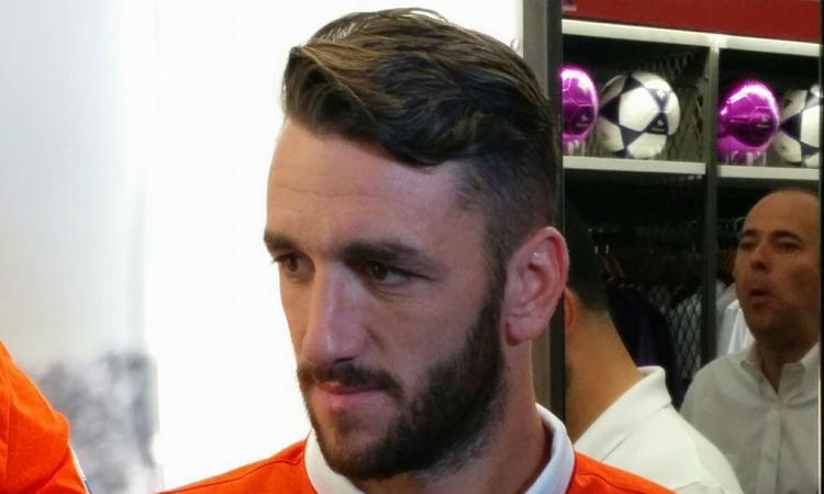 Fiorentina, l'agente di Gonzalo Rodriguez sta incontrando Corvino