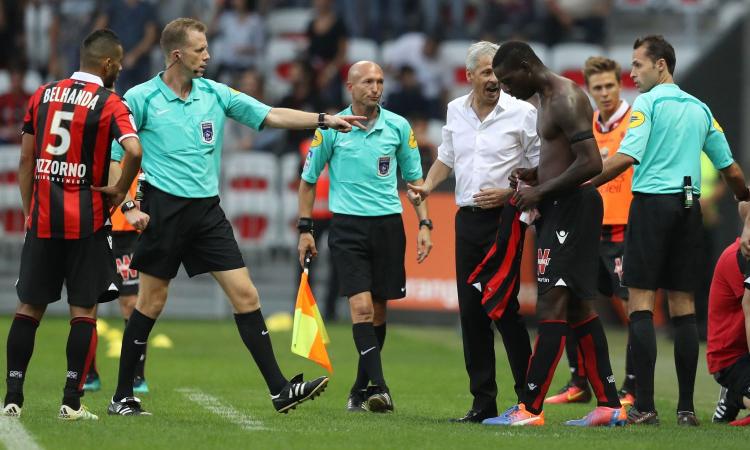 Ligue 1 Nizza, Balotelli segna il gol vittoria, poi si fa espellere Ligue 1 Nizza, Balotelli segna il gol vittoria, poi si fa espellere