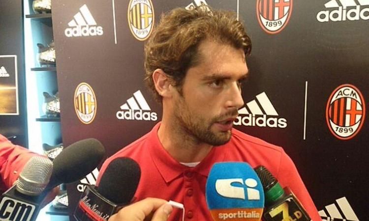 Milan, Poli: 'Non siamo ancora l'anti-Juve. Vorrei giocare di più, su Locatelli e Niang...' VIDEO