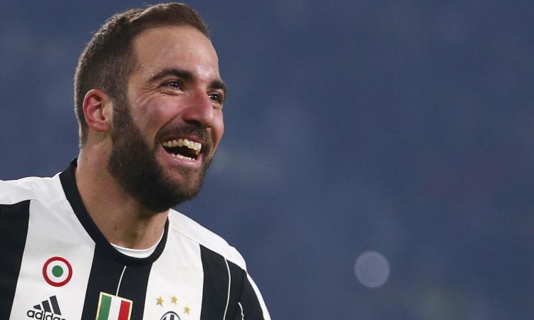 higuain.juve.2016.17.sorriso.750x450.jpg