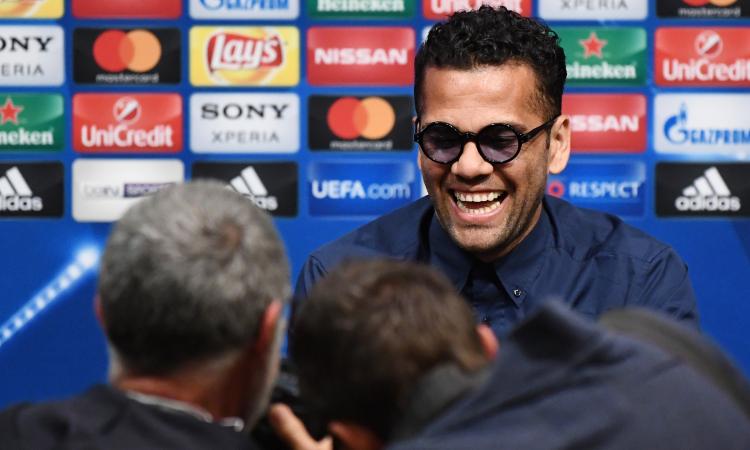 Dani Alves, ti chiediamo scusa