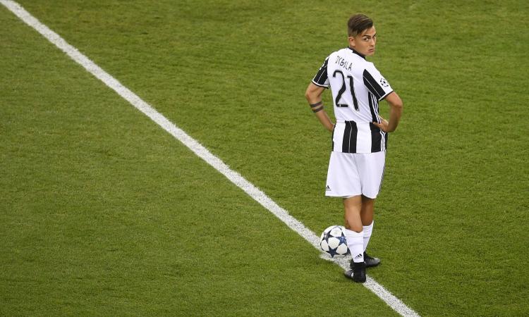 Dybala al Barcellona? / Calciomercato Juventus, l'attaccante: resto? Chiedete alla società Dybala al Barcellona? / Calciomercato Juventus, l'attaccante: resto? Chiedete alla società
