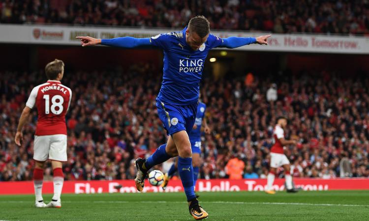 Calciomercato Roma, Monchi insiste per Mahrez. Suggestione Schick Calciomercato Roma, Monchi insiste per Mahrez. Suggestione Schick
