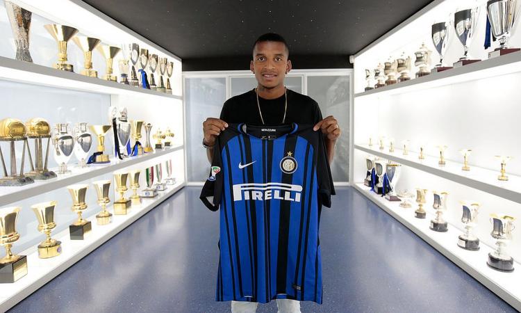 Inter: Dalbert e quel 10% che sempre rimane fuori dal mazzo