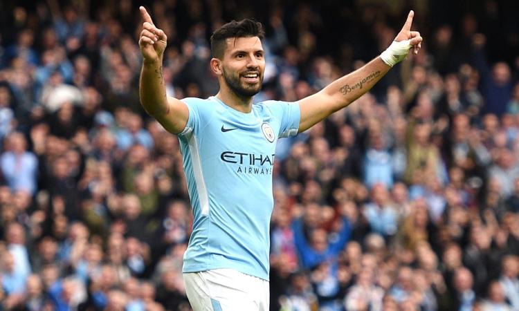 Aguero allontana il Milan: 'Avranno parlato con il mio sosia...'