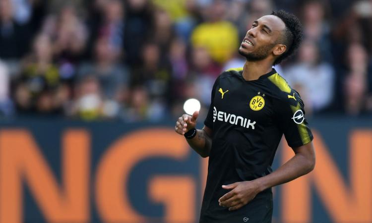 Dortmund-Wolfsburg, escluso Aubameyang: 'Motivi disciplinari'