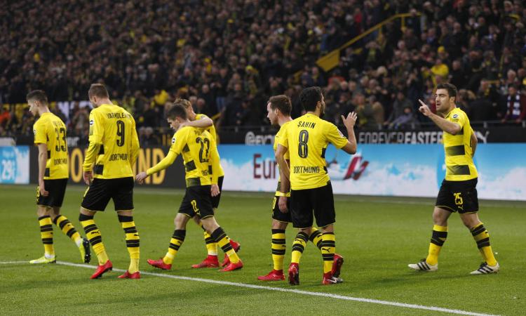 Borussia Dortmund, nove calciatori ko per un kebab