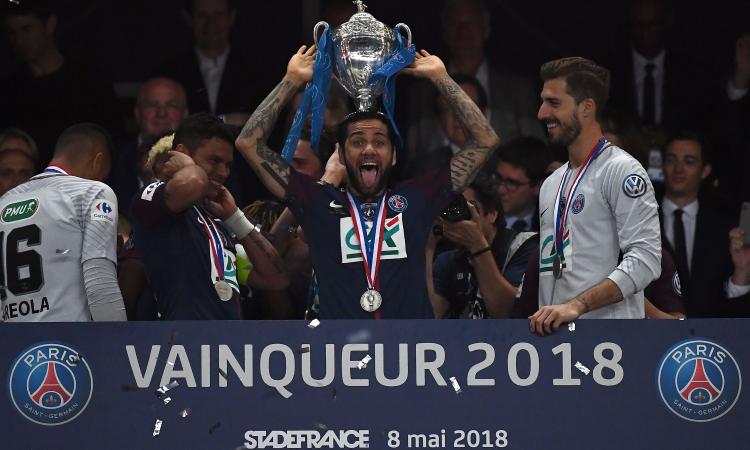 UOL Esport: Dani Alves rischia di saltare il mondiale