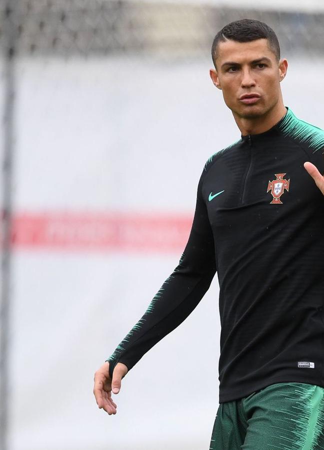 Juve Spunta Una Clausola Solo Per L Italia Per Ronaldo Mercato