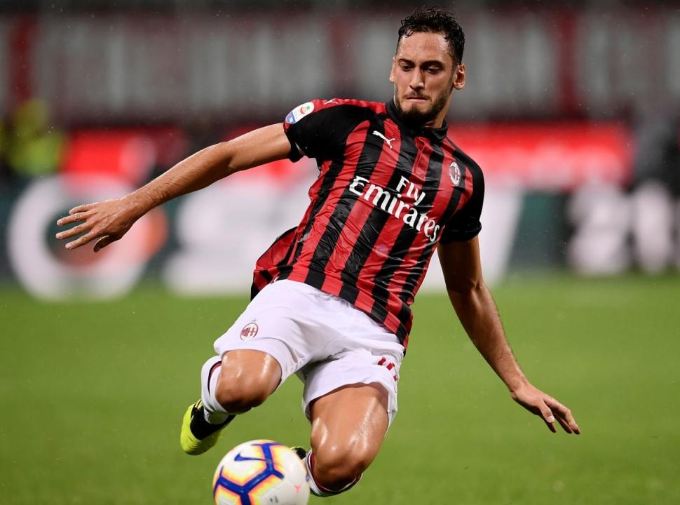 Milan Calhanoglu E Il Lipsia Pi Vicini Ecco Cosa Manca Per Chiudere