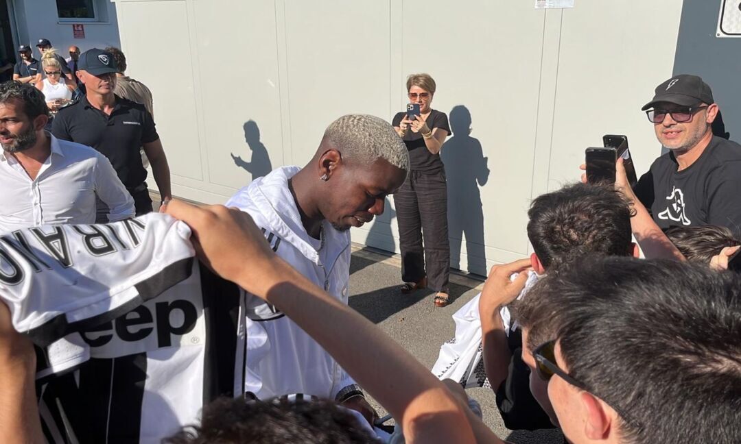 Juve Pogba Incanta In Allenamento Foto Ilbianconero