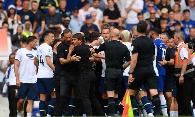 Chelsea Tottenham Clamorosa Lite Tra Conte E Tuchel Doppio Faccia A