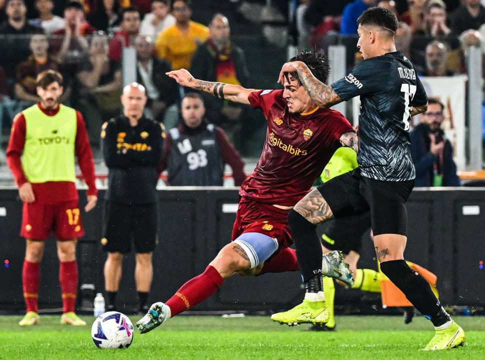 Roma Napoli Le Pagelle Di Cm Osimhen Che Perla Kvara Senza Lampi