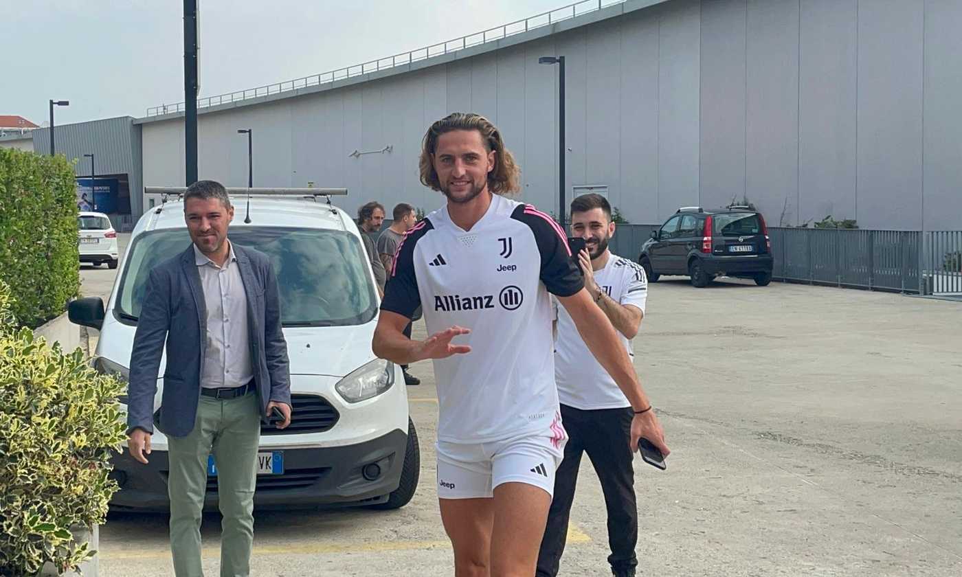 Juve Anche Rabiot Termina Prima L Allenamento Dopo Un Contrasto Con