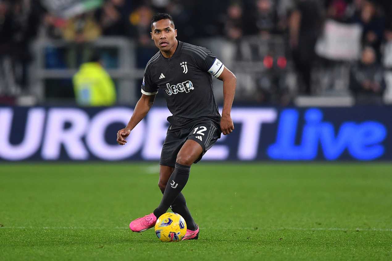 Juventus Alex Sandro Da Record Eguagliato Nedved Serie A