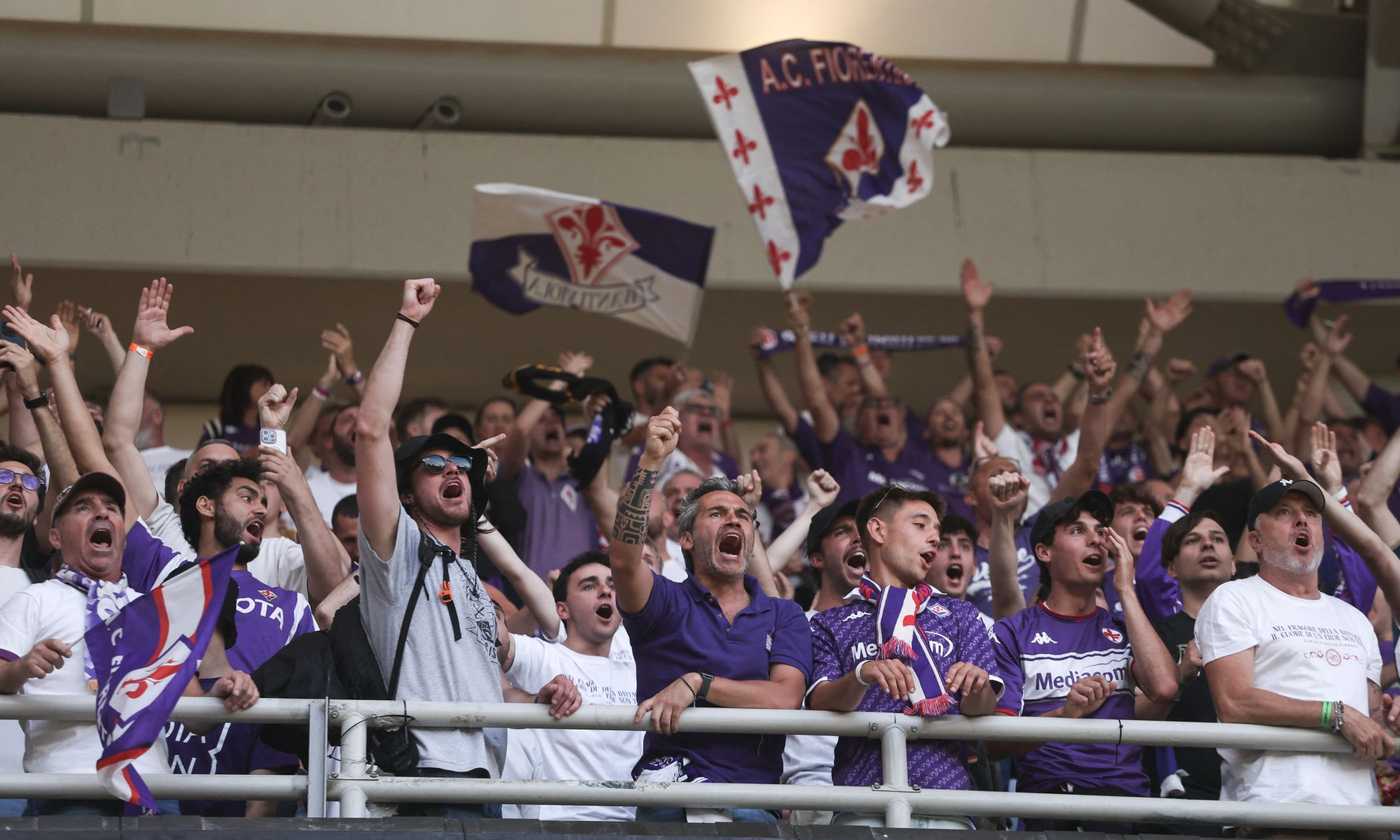 La Rabbia Dei Tifosi Della Fiorentina Seggiolini Divelti Rispettate