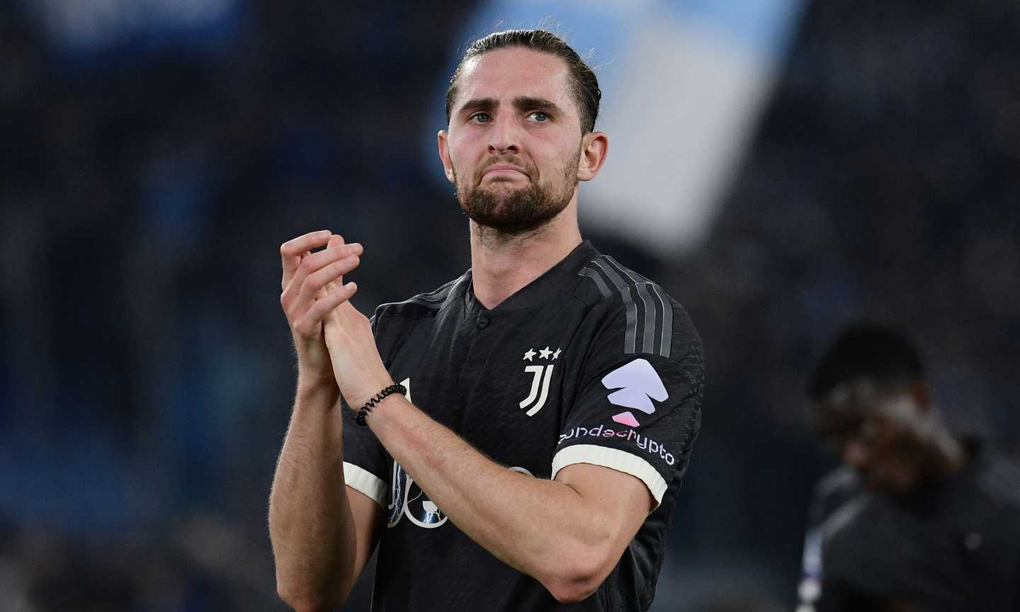 Milan Rabiot Pista Viva Ma Una Big Europea Ha Fatto Un Offerta