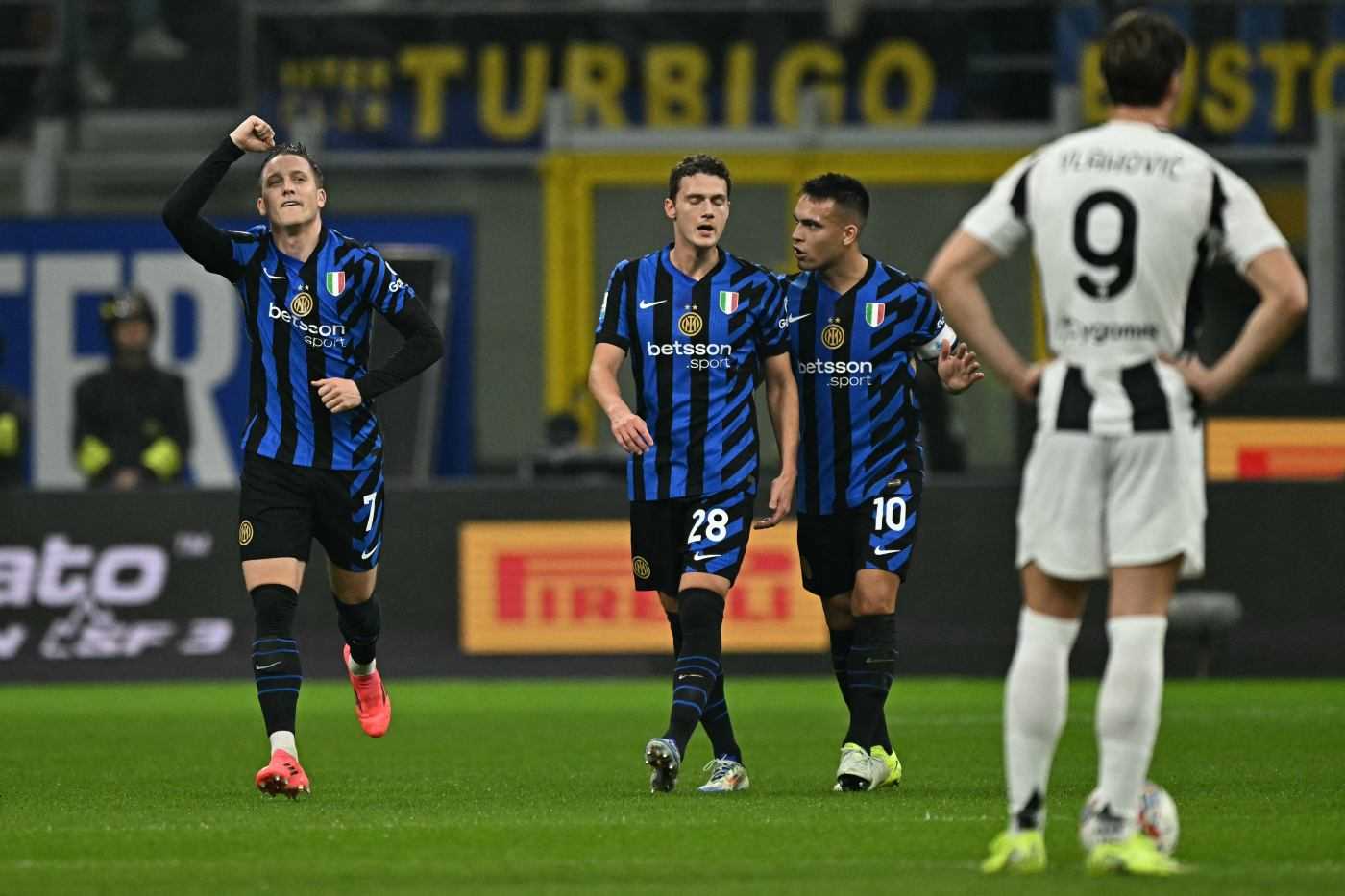 Inter Juventus Show Il Primo Tempo Gi Da Record Serie A