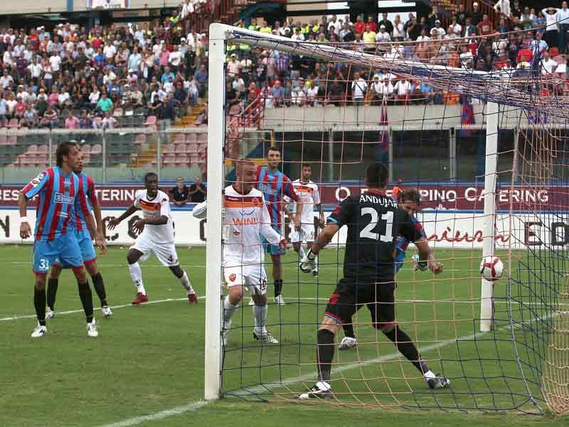 Cataniamania:| Contro la Roma è 'derby'