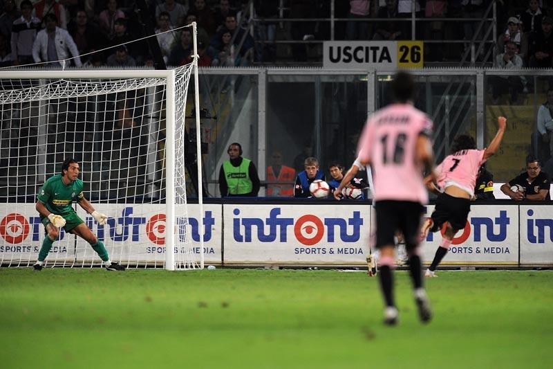 Televisore nel pallone: tutto il calcio in tv dal 18 al 20 novembre