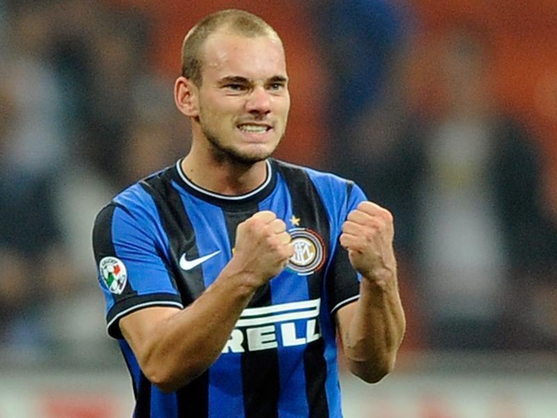 Dietrofront Sneijder: 'Resto all'Inter'