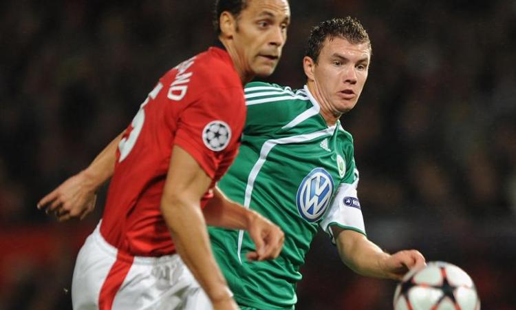 Galatasaray:| Rio Ferdinand con Sneijder e Drogba?