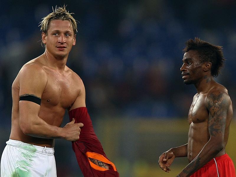 Mexes' agent:'Renewal? At the right time'