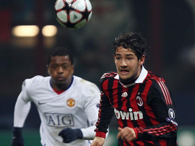 Juventus: idea Evra. Inter: eyes on Lanzini