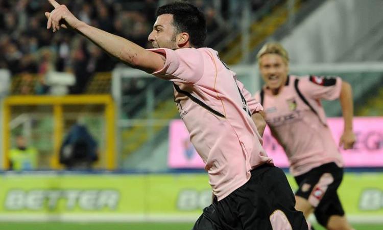 Palermo in difesa:| Bovo, poi Marchese o Mesbah