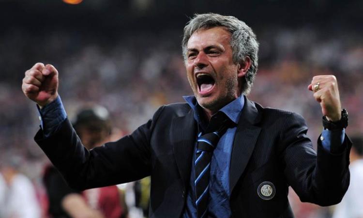 Moratti, riporti a casa Mourinho: tifosi Inter in delirio e boom abbonamenti
