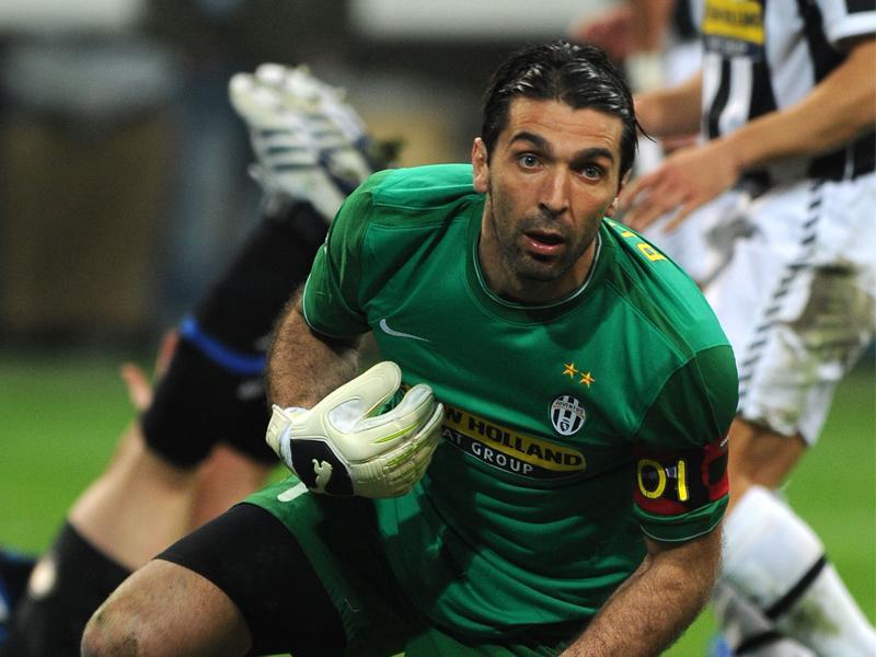 Buffon is ready. Del Neri: 'Let's try to win everything'