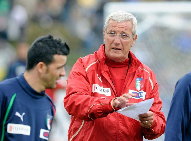 Lippi cambia l'Italia, Palombo terzo portiere