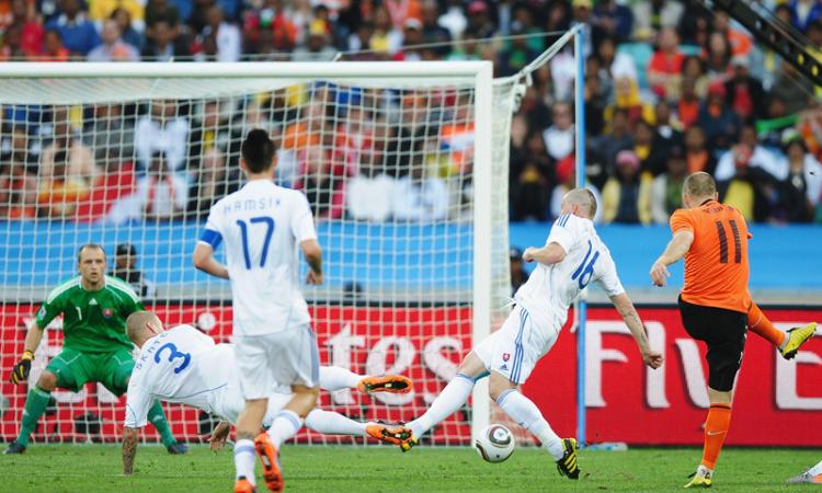 Sudafrica 2010: Olanda-Slovacchia 2-1, Orange avanti con Robben e Sneijder