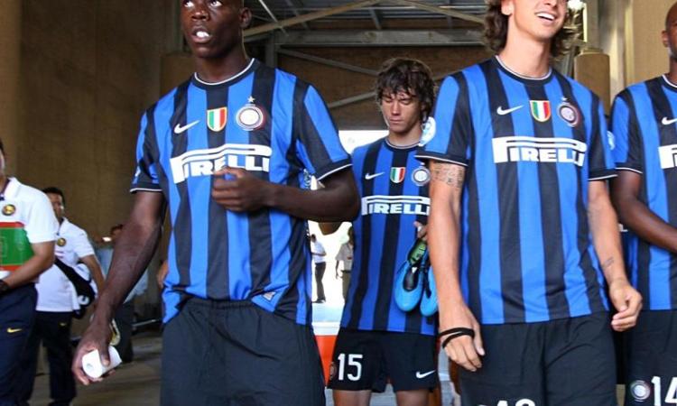 Balotelli come Ibrahimovic con Cassano: calcio in testa a un compagno VIDEO
