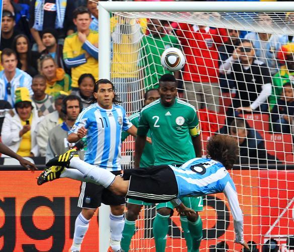 Sudafrica 2010: Argentina, buona la prima! Heinze affonda la Nigeria