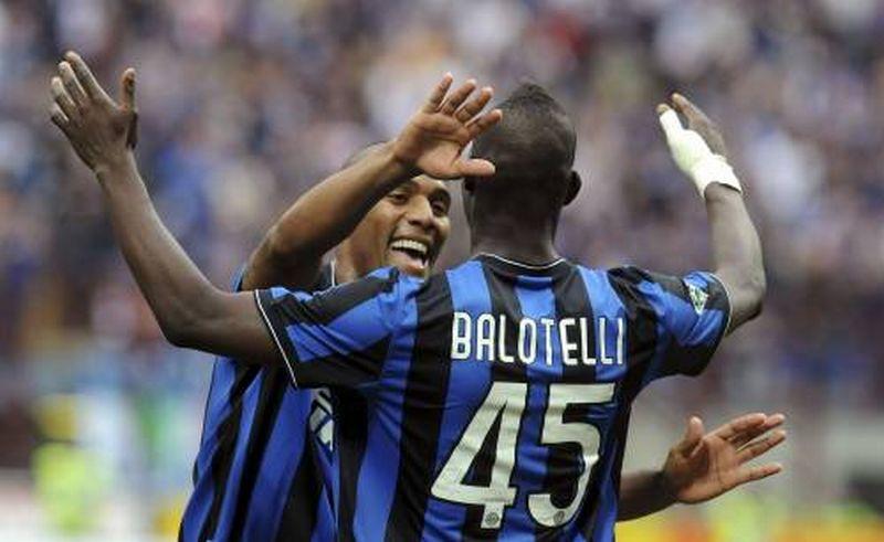 Balotelli's agent: "There is no agreement with City'