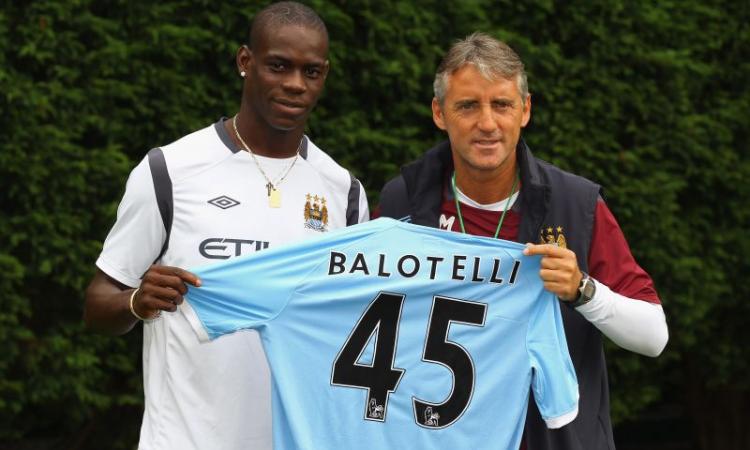 Balotelli: 'Non mi muovo da Manchester'
