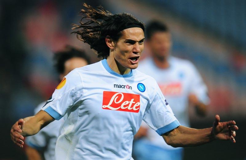 Napoli, Bigon:| 'Cavani è incedibile'