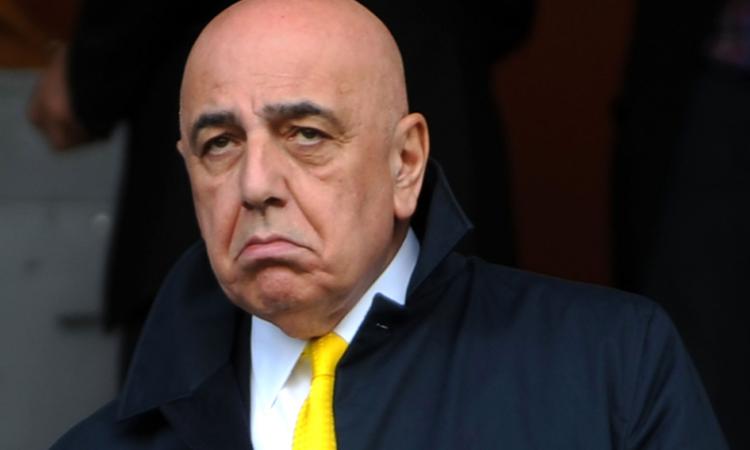 Maradona: 'Galliani portaborse di Sacchi'. L'ad: 'Viste le nostre vittorie...'
