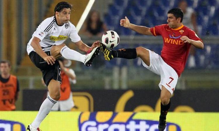 Pizarro: 'Resto a Roma fino al 2013'. E vede Sanchez all'Inter