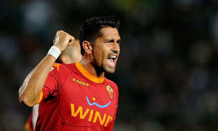 Serie A: Borriello e Brighi, Genoa ko