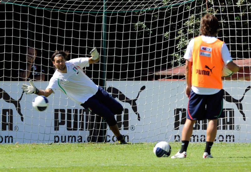 VIDEO Sirigu:| 'De Rossi al PSG? Sarebbe stupendo'